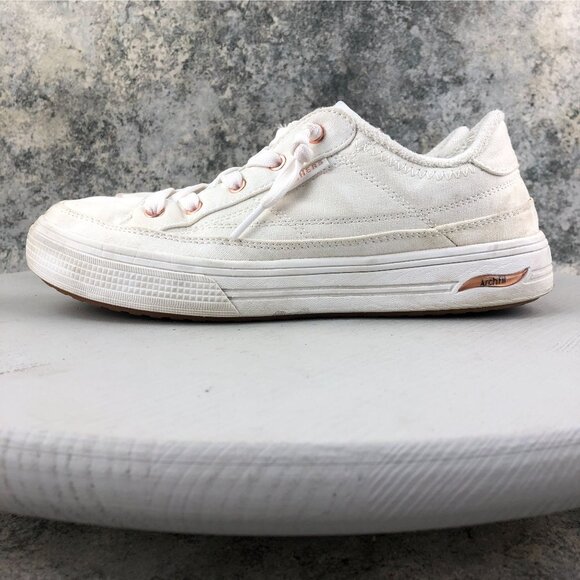 Skechers Women\'s Size 7.5 Arcade Meet Ya There White Low Top Sneakers 177190
